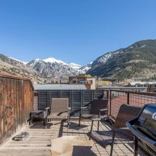 telluride loft at livery deck view