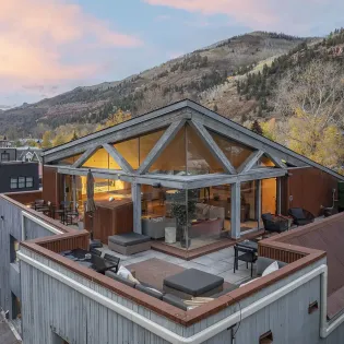 1.0 spritz house telluride penthouse deck and living area