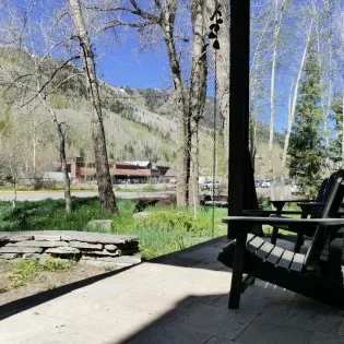 telluride parkside retreat front deck