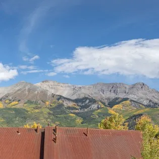 tristant  mountain village view pano