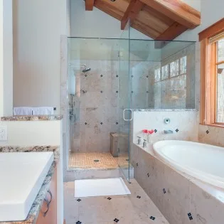 Telluride Grand Vista East Master Bathroom