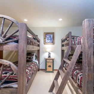 telluride bluebird day guest bunk bedroom b