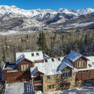 16 telluride polar queen winter exterior