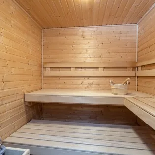 MV Slopeside Villa Sauna