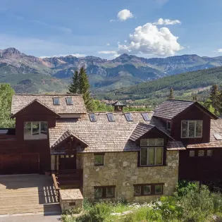 17 telluride polar queen exterior drone