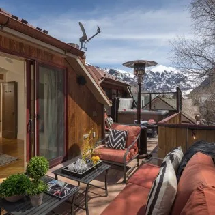 Telluride River Bliss Master Patio Ajax View