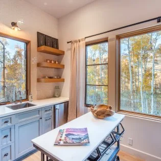 Telluride PetraDomus Kitchenette