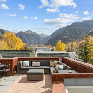 2.04 spritz house telluride penthouse deck ajax view