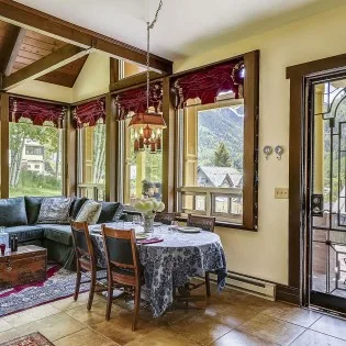 telluride summer haus dining entry