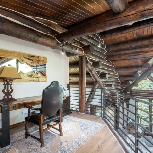 2.21 slopeside chateau telluride loft office