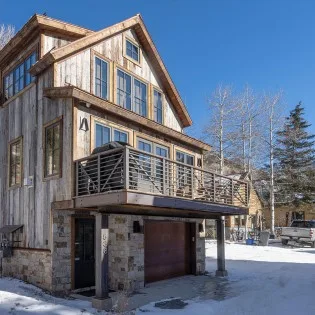 the treehouse telluride exterior