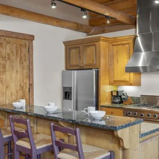 tristant  mountain village kitchen