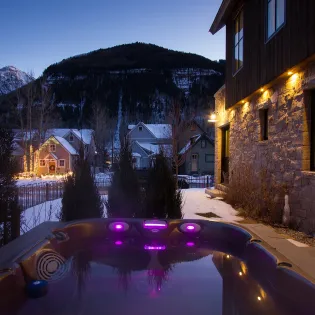 4.2 lorien telluride hot tub night