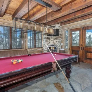 5.90 picture perfect mountain village game room2