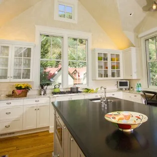 Telluride Spruce House Kitchen