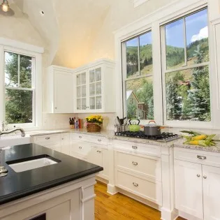 Telluride Spruce House Kitchen