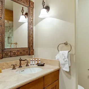 9.0 timberstone lodge mountain village guest bath 1