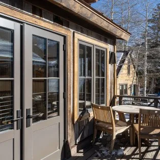 the treehouse telluride balcony