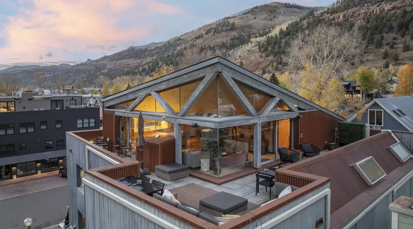 1.0 spritz house telluride penthouse deck and living area