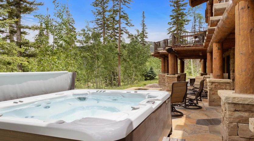 hilltop hideaway mountain village hot tub