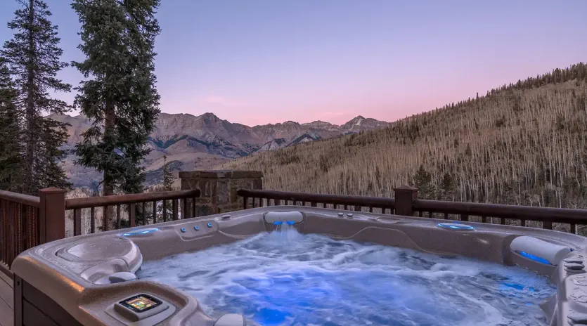 14 telluride two trails hot tub