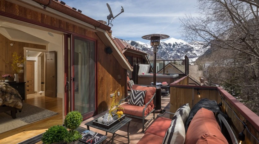 Telluride River Bliss Master Patio Ajax View