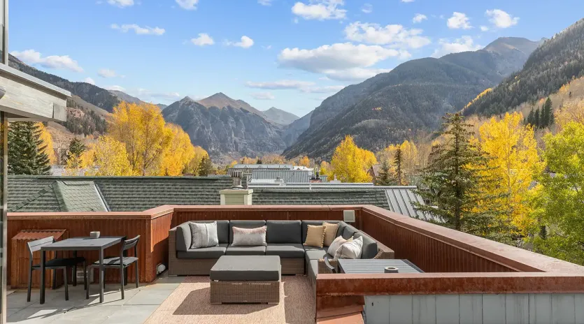 2.04 spritz house telluride penthouse deck ajax view