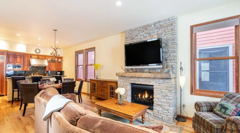 telluride bluebird day living dining kitchen