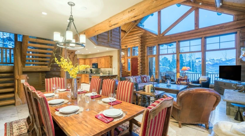 Telluride Palmyra Pines Dining Reverse NEW