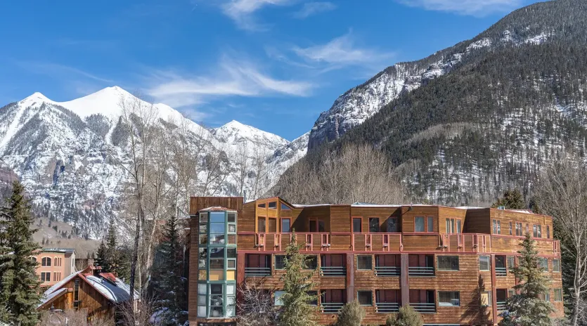 6.1 ice house 203 telluride 220 exterior 2